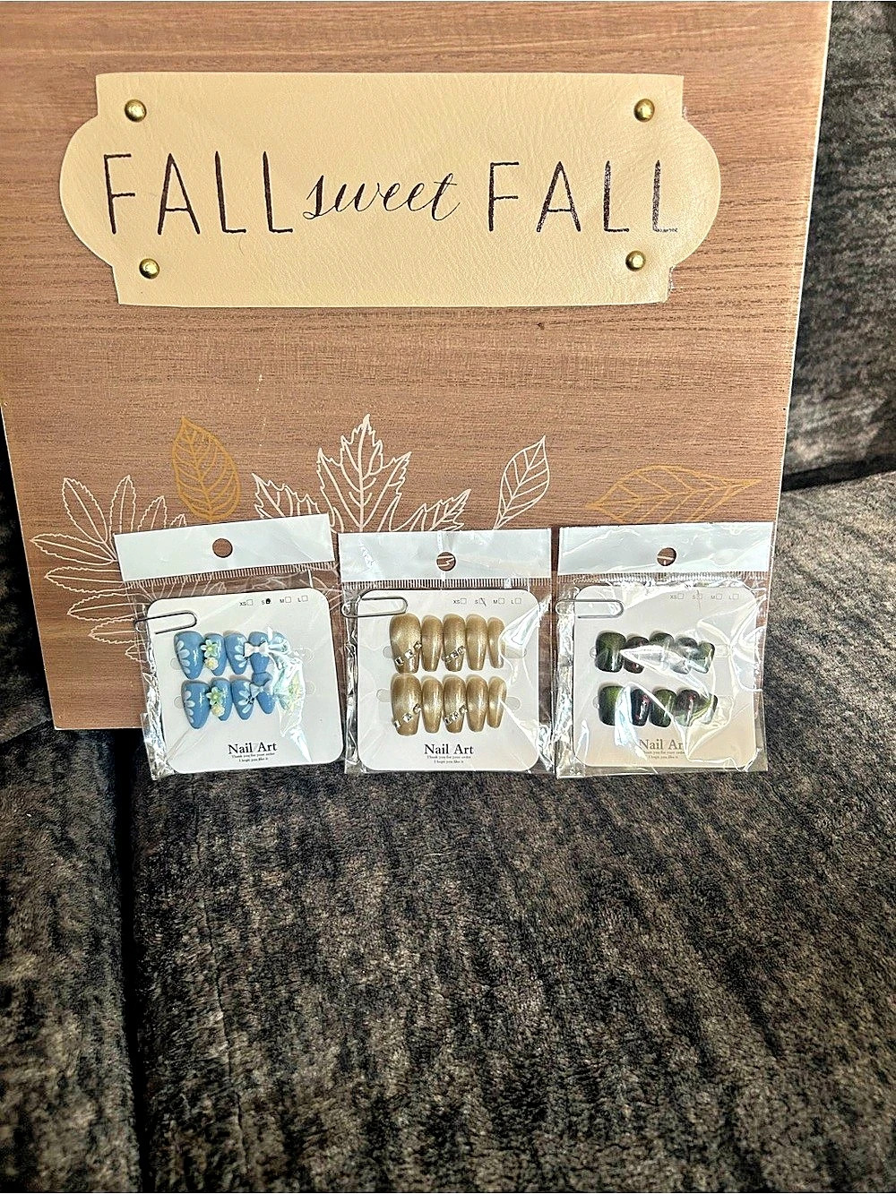 Press-On Nail Set 3-Pack in Blue & Brown and Green